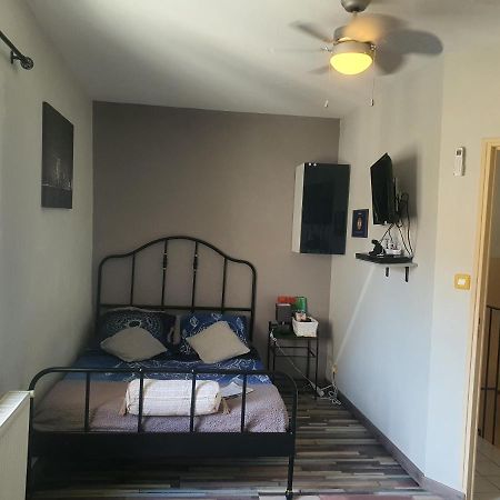 City House Appartements Entraigues-sur-la-Sorgue Buitenkant foto