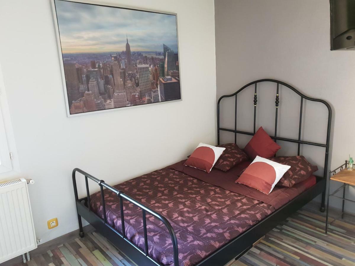 City House Appartements Entraigues-sur-la-Sorgue Buitenkant foto